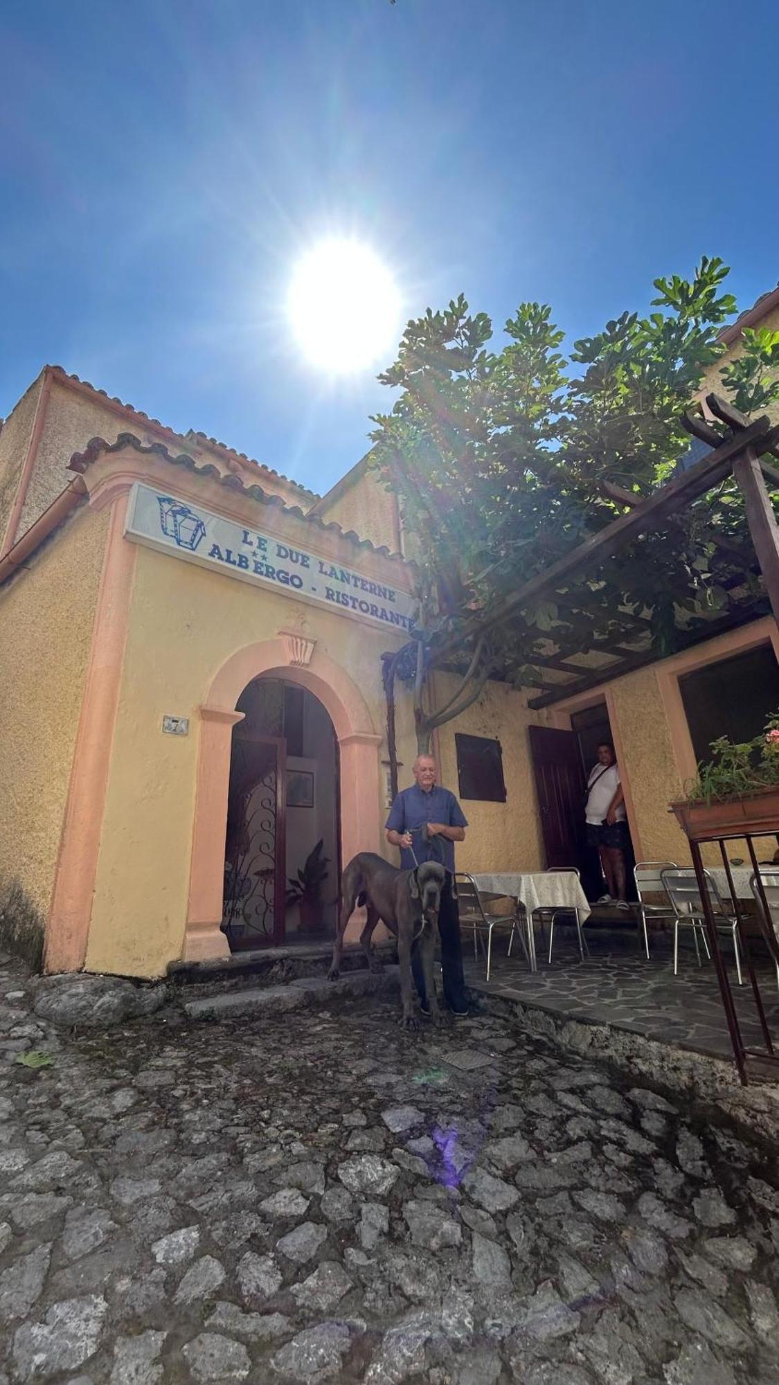 Le Due Lanterne Hotel Aieta Exterior foto